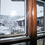 Къща за гости The Tinkov House In