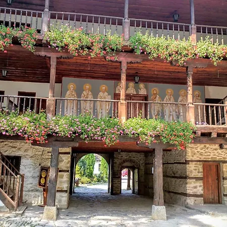 The Tinkov House In 招待所